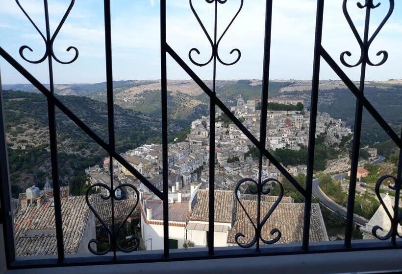 ファミリールーム, Via Pezza 100