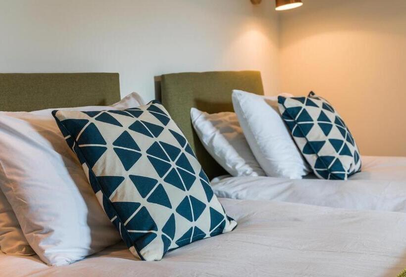 Номер Стандарт Вид на Море, The Old School House B&b