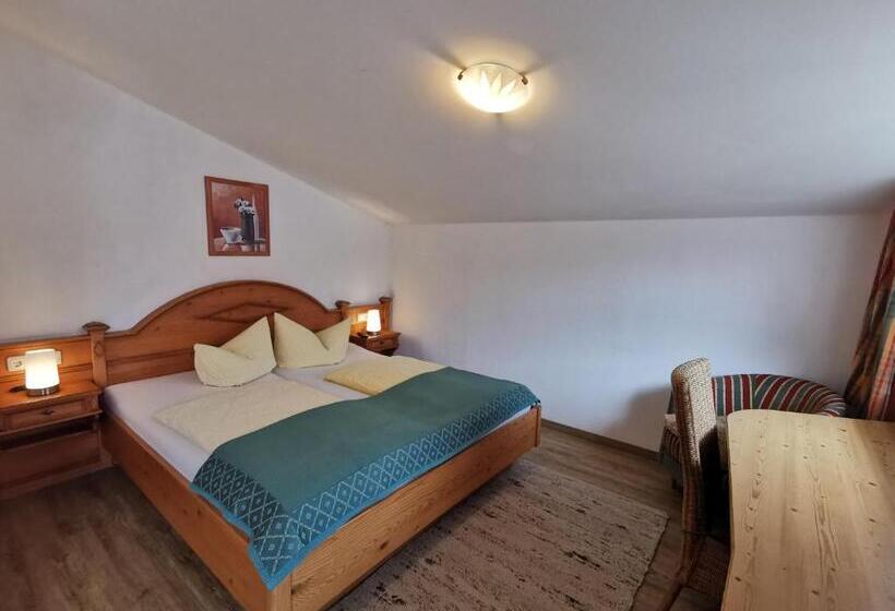 디럭스 룸, Gästehaus Thaler