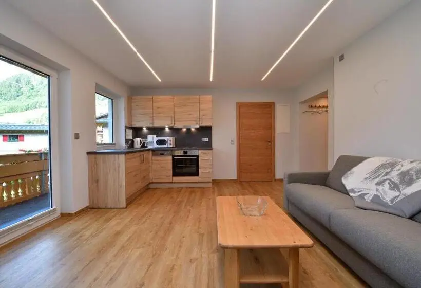 １ベッドルームのデラックスアパートメント, Landhaus Thaler
