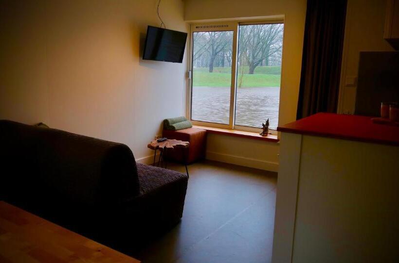 Cameră Deluxe, B&b De Leeuw