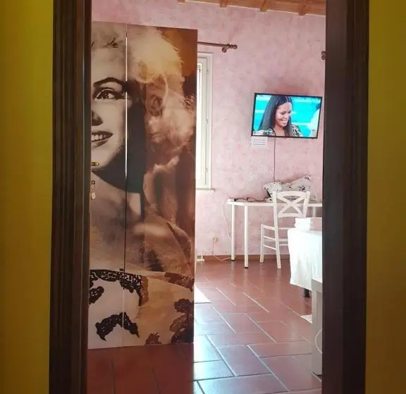スタンダードトリプルルームの外観-バスルーム, La Casa Di Pilar