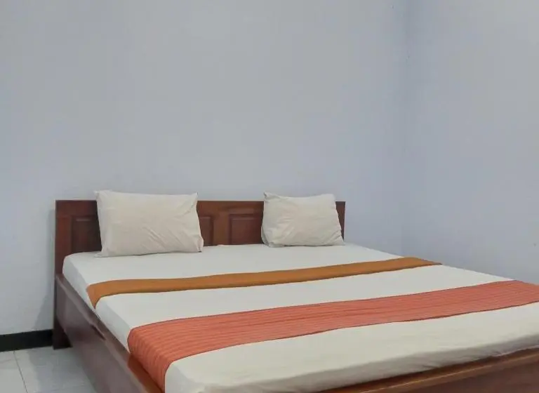 Chambre Supérieure, Ilhami Blitar