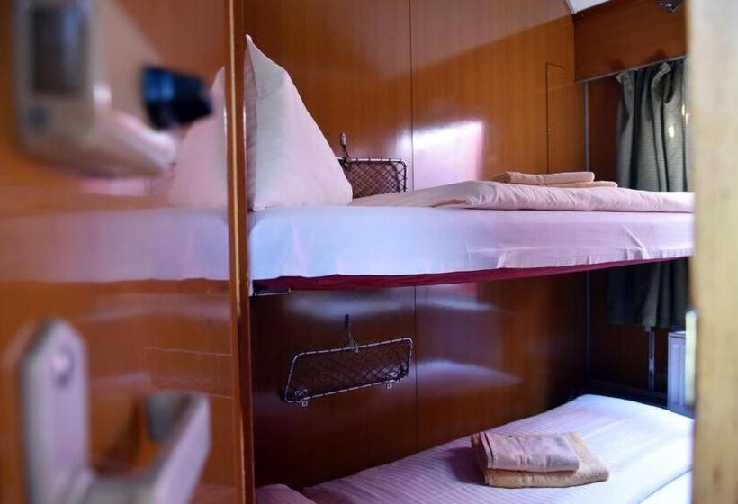 غرفة قياسية, Wolkensteiner Zug