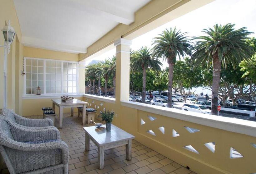 شقة غرفة نوم واحدة مزودة بشُرفة, On The Square Luxury Apartment