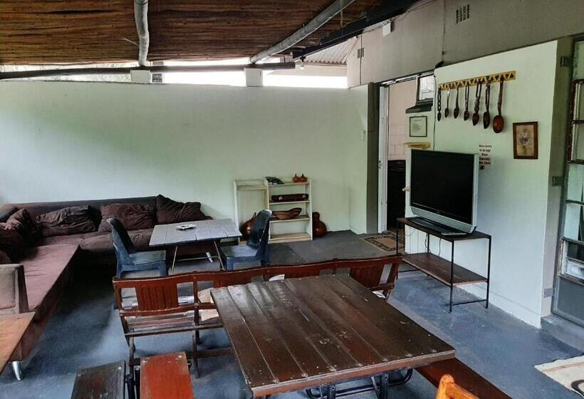 스탠다드 룸, Elephant Walk Guesthouse And Back Packers