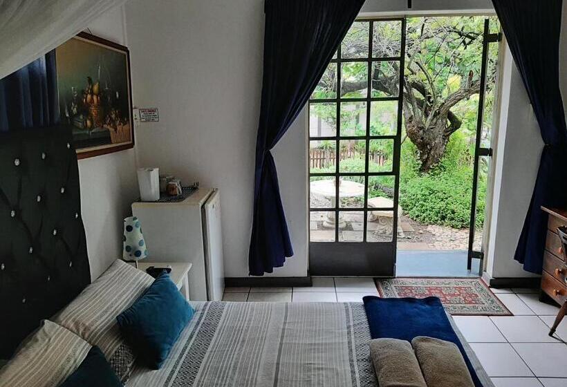 스탠다드 룸, Elephant Walk Guesthouse And Back Packers