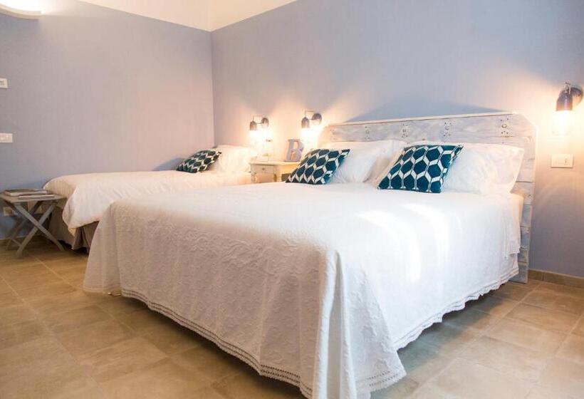 غرفة قياسية ثلاثية, Il Battello