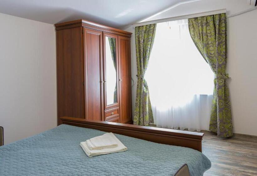 شقة غرفة واحدة مطلة على الحديقة, Apartments Nasini