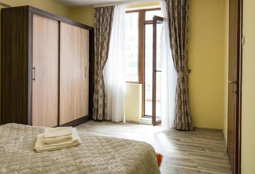 شقة غرفة واحدة مزودة بتراس, Apartments Nasini