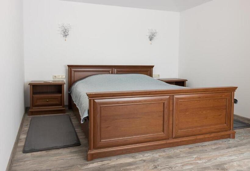 شقة غرفة واحدة مطلة على الحديقة, Apartments Nasini