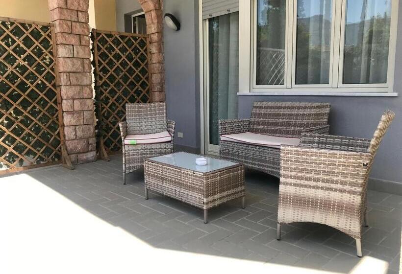 Номер Стандарт с Балконом, Castello Di Sabbia