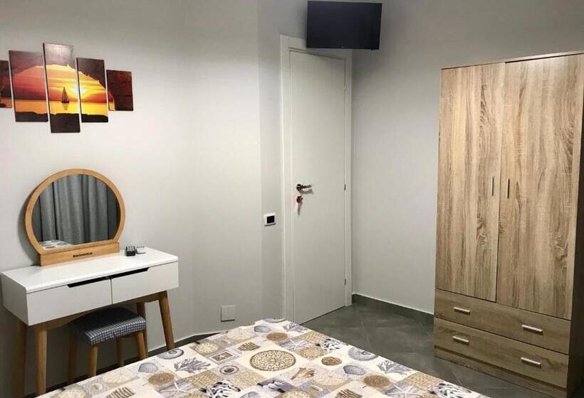 Номер Стандарт Вид на Море с Балконом, Castello Di Sabbia