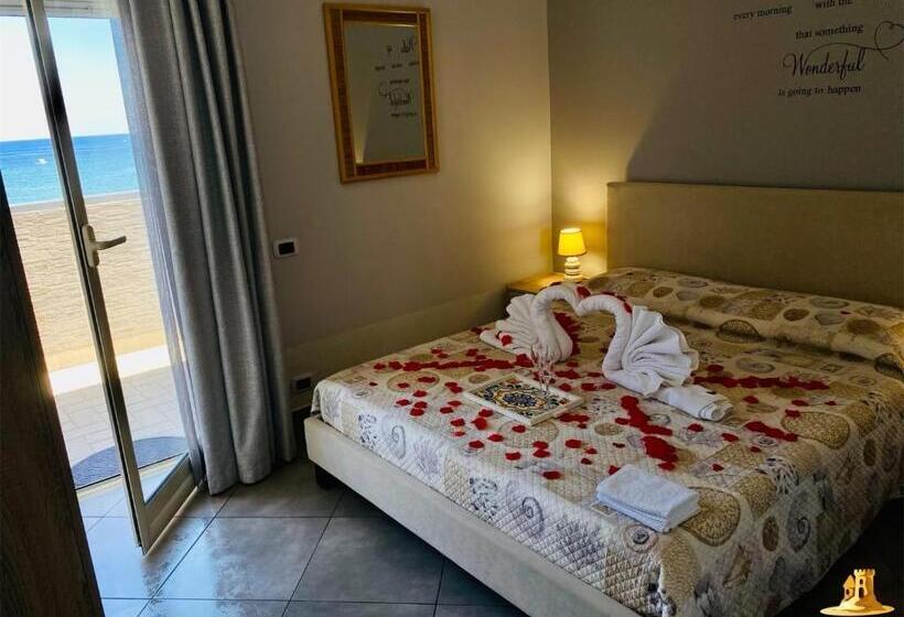 Номер Стандарт Вид на Море с Балконом, Castello Di Sabbia