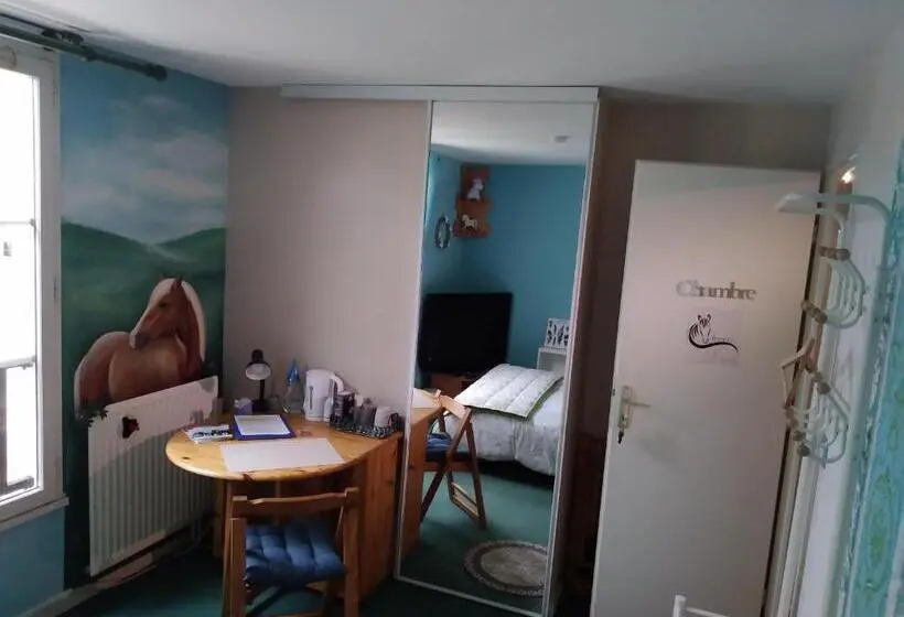 スタンダードルーム, Chambres D Hôtes Du Port Aux Cerises