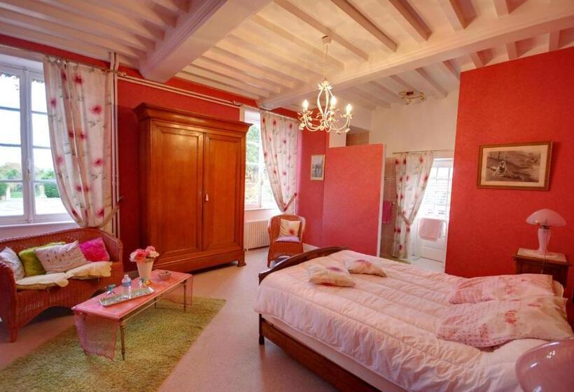 Standard room with outdoor bath, La Faisanderie