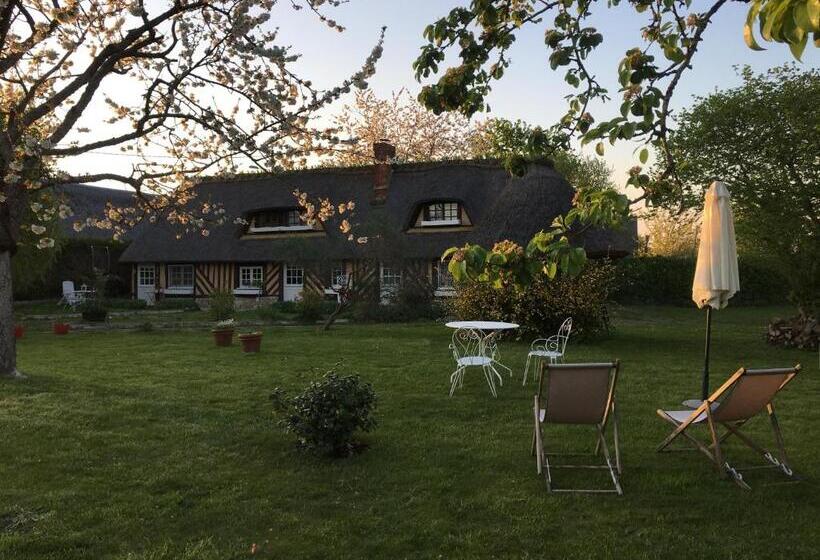 Номер Стандарт Вид на Сад, La Romance Et La Romanesque