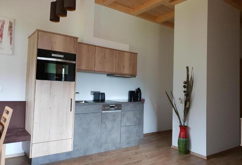 Апартаменты 1 Спальня с Террасой, Binter Apartments