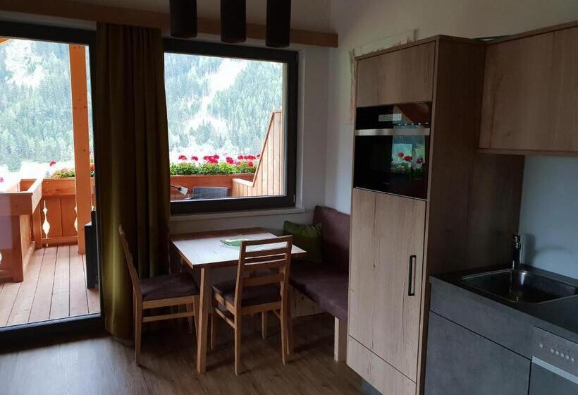 침실 1개 테라스 아파트, Binter Apartments