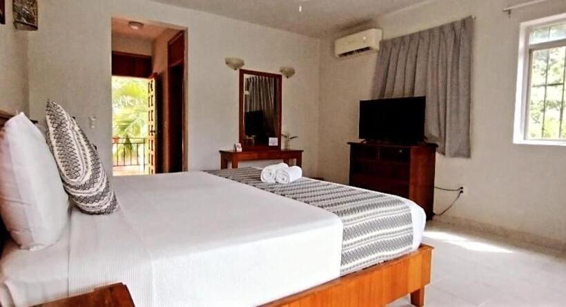 غرفة قياسية مزوَّدة بشُرفة, Villas Ema