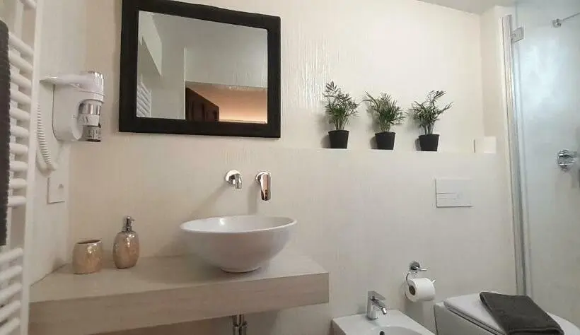 اتاق استاندارد, Camere E Attico Al Mare