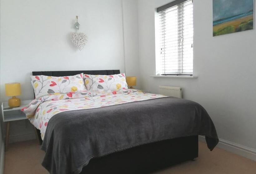 غرفة قياسية, Lanhydrock View