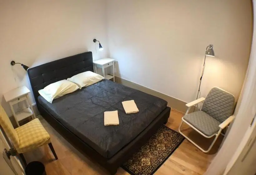 اتاق استاندارد, Stay In Aveiro