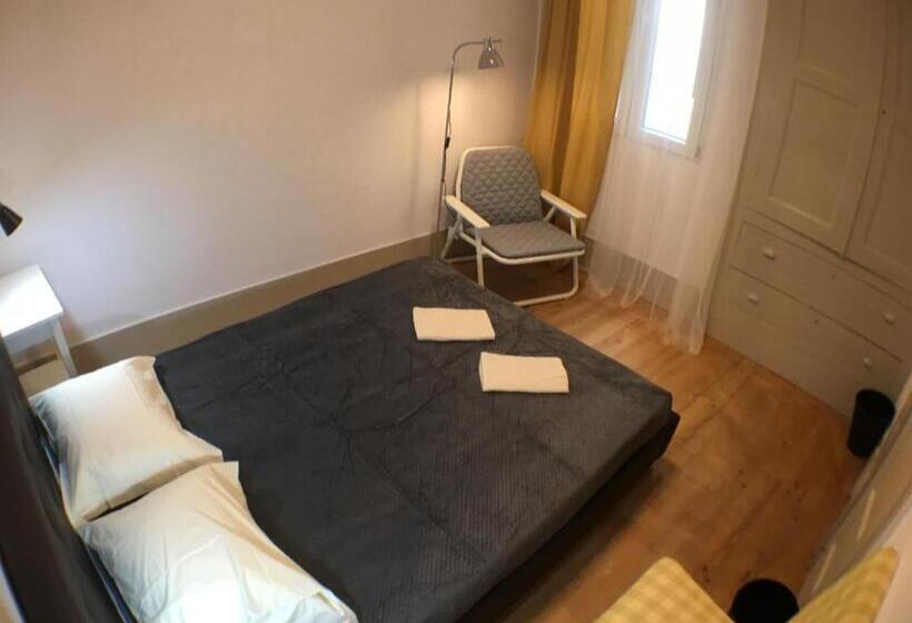 غرفة قياسية, Stay In Aveiro