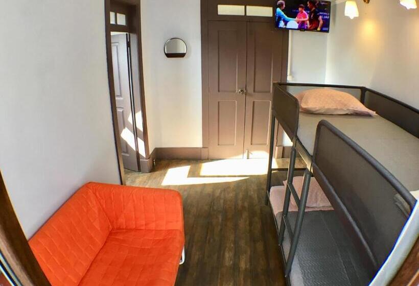 غرفة عائلية حمام مشترك, Stay In Aveiro