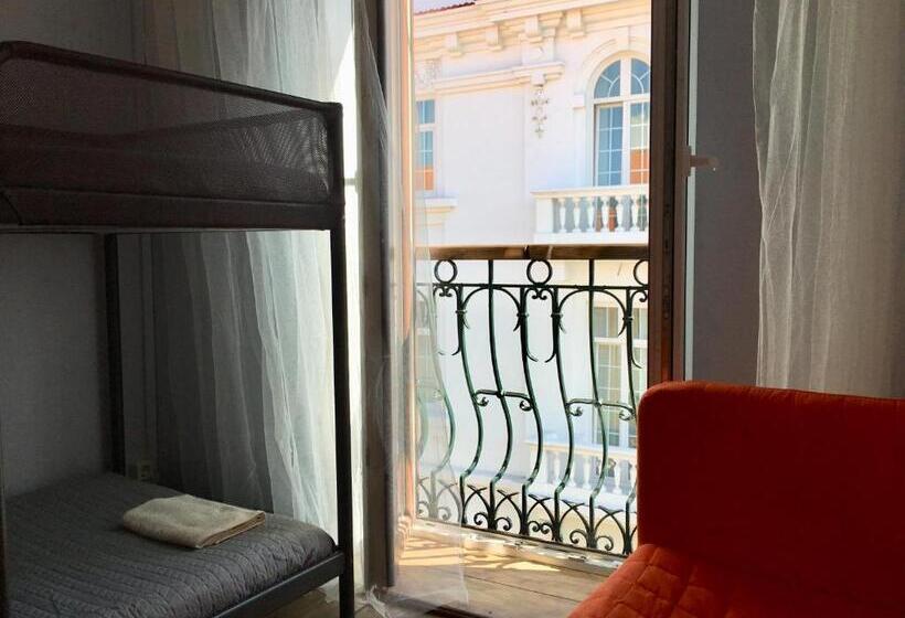 غرفة عائلية حمام مشترك, Stay In Aveiro