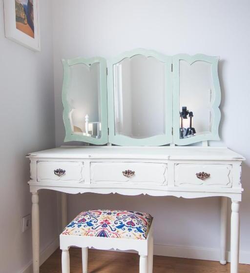 חדר משפחתי, Ardmar B&b