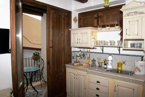 חדר סטנדרט לארבעה נוף לים, Romeo E Giulietta Scilla