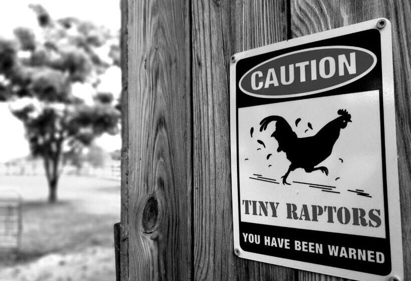 منزل غرفة نوم واحدة, Kokomo Farms