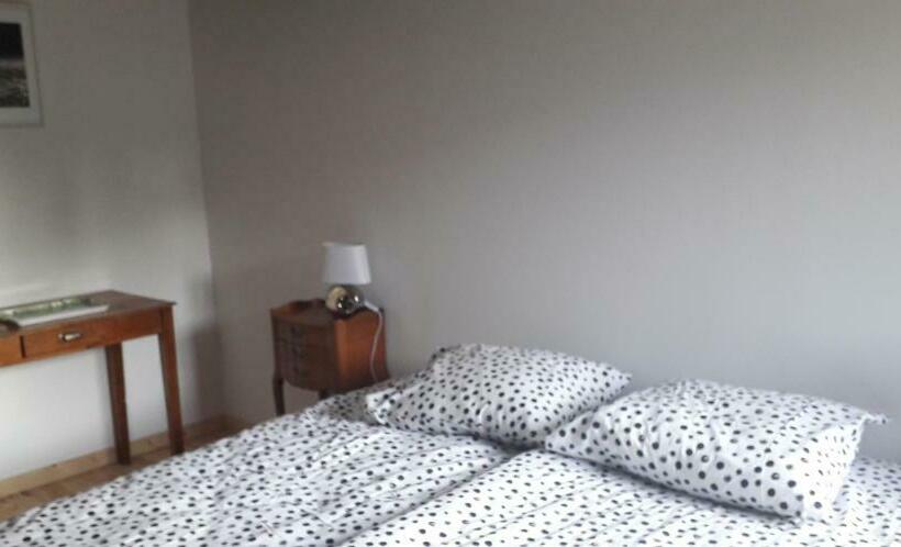 Номер Deluxe, Au Fabuleux Festin