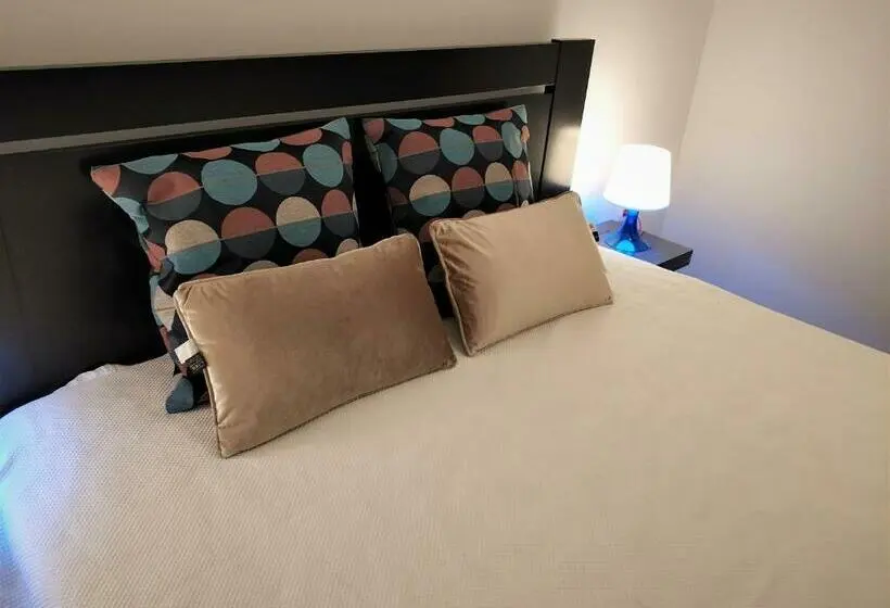 اتاق استاندارد با سرویس بهداشتی مشترک, Sleep & Go Faro Airport Guest House
