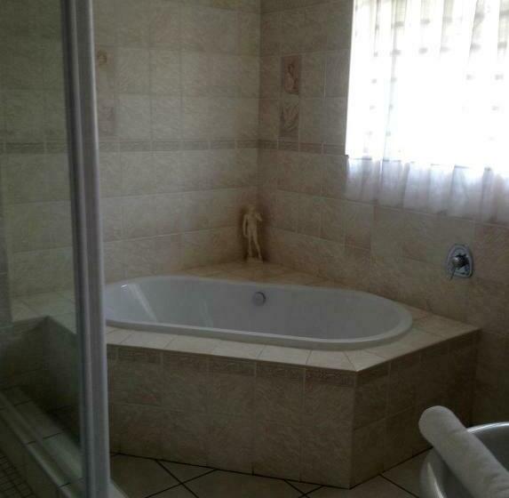 디럭스 스위트, Welcome Guest House