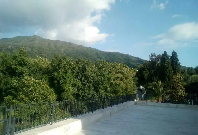 スタンダードルーム, Villa Vicino Napoli