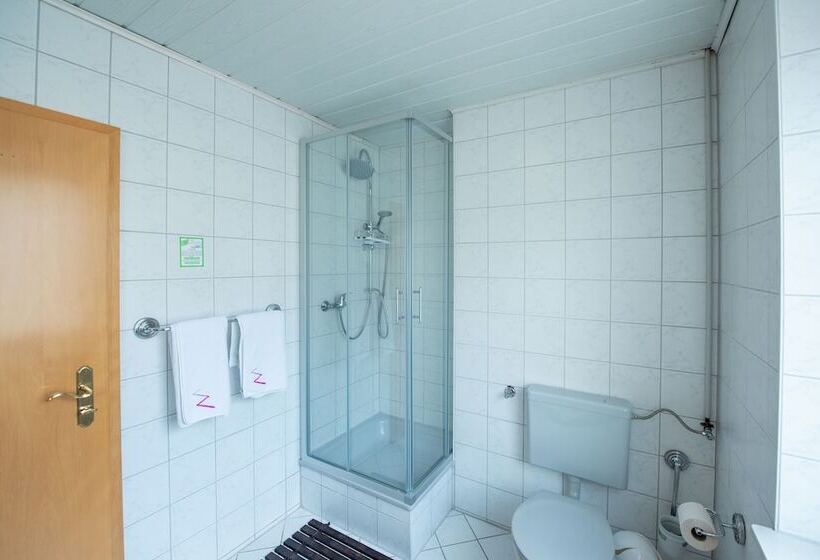 デラックスルーム, Wild West