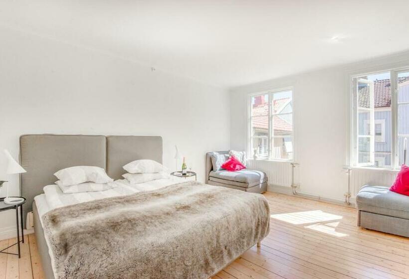 Апартаменты 1 Спальня Вид на Сад, City Apartments In Jonkoping