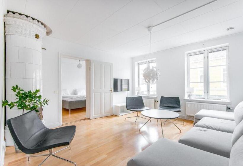 Апартаменты Deluxe 1 Спальня, City Apartments In Jonkoping