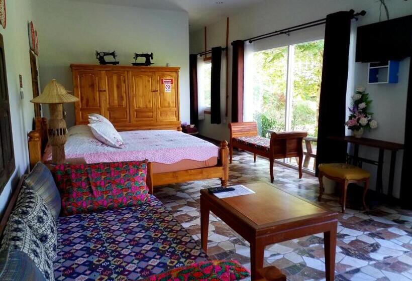 בקתה דלוקס, Homestay568 Branch 2