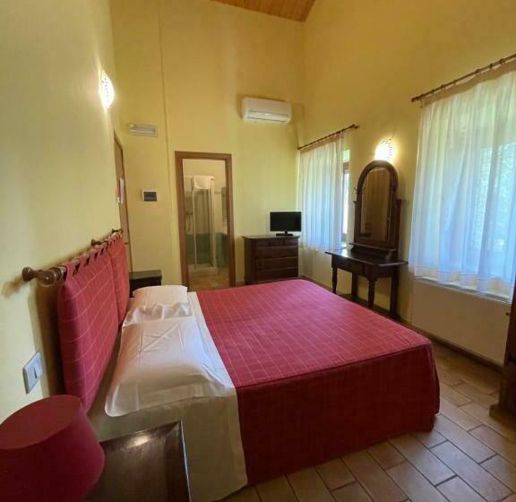 标准间, Taverna Dei Guelfi