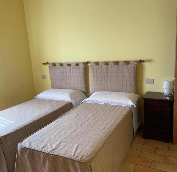 标准间, Taverna Dei Guelfi