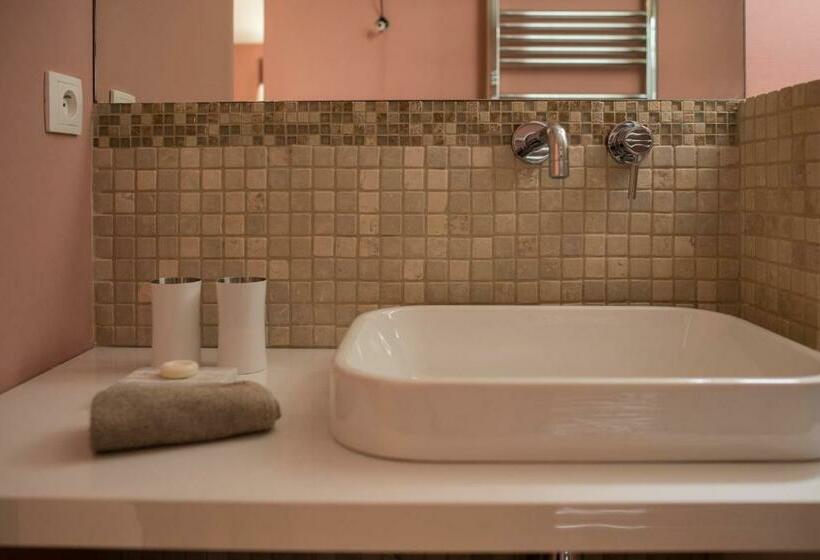 标准间带露台, L  Oustau Blanc B&b