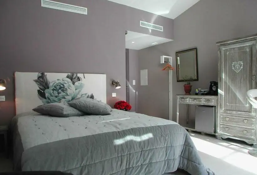 Standard-huone Terassi, L  Oustau Blanc B&b