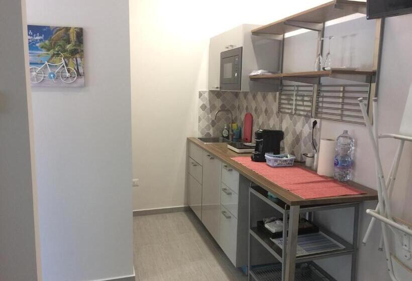 إستوديو ديلوكس, Affittacamere La Pisana