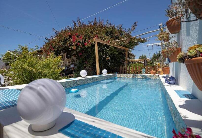 Номер Стандарт, Beach House Babylon Guest House With Kitchenette And Garden