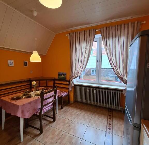 Апартаменты 1 Спальня Нижний Этаж, Bei Chogman