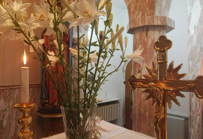 Standard Connecting Room, Villa Sacro Cuore