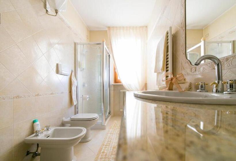 Standard room with outdoor bath, La Casa Di Pimpi